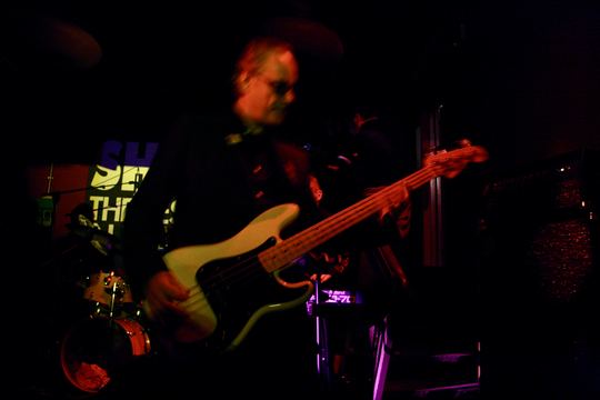 Dal vivo · Shindy Club, Bassano (VI) · 23 dic